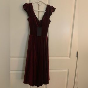 La Femme En Noir Micheline Pitt Vixen burgundy velvet dress xs